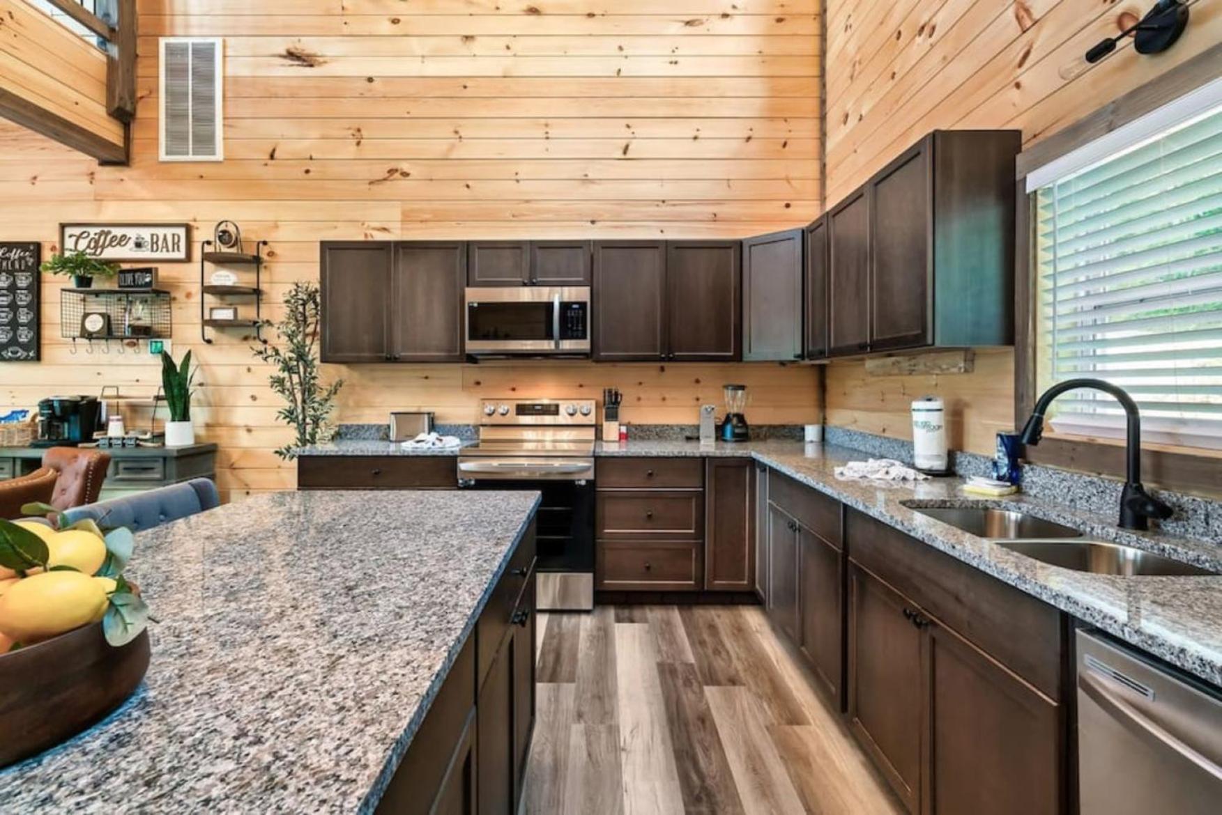 Tranquil Mountain Getaway By Ghosal Luxury Lodging Gatlinburg Eksteriør billede