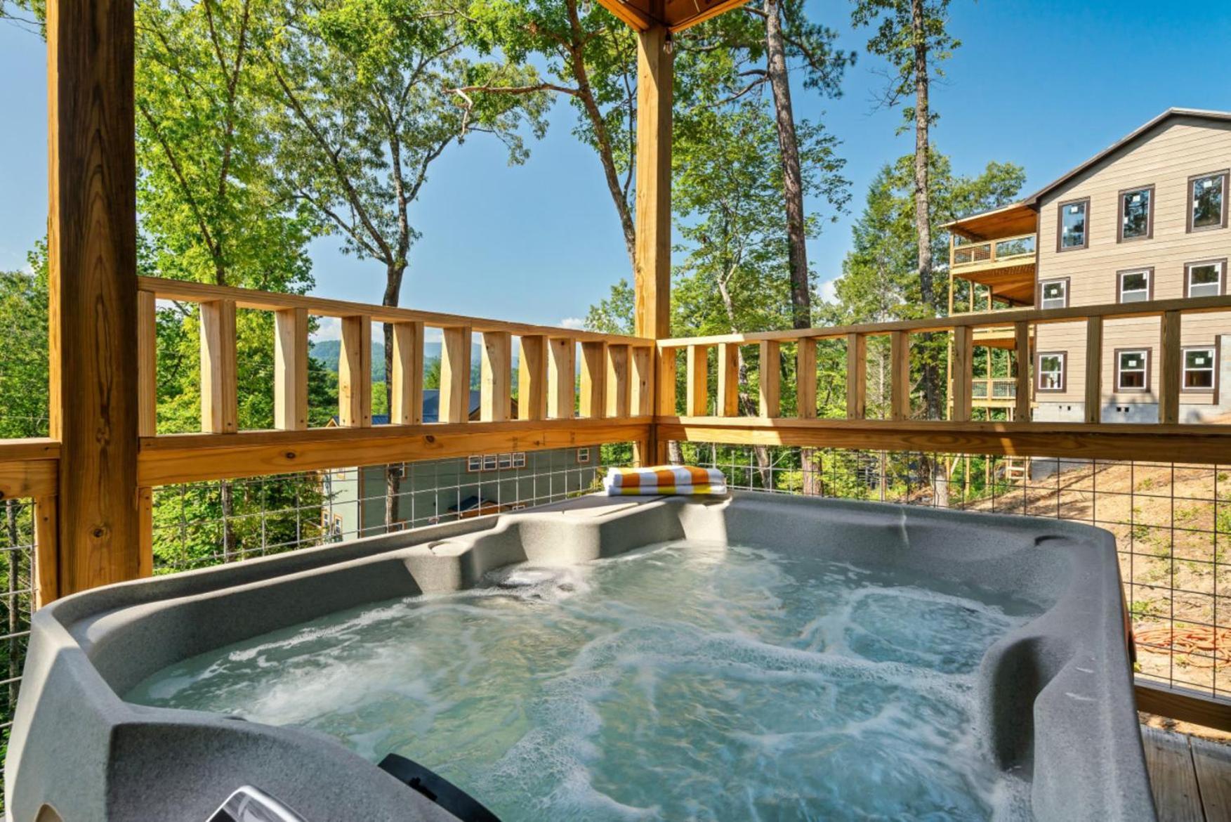 Tranquil Mountain Getaway By Ghosal Luxury Lodging Gatlinburg Eksteriør billede