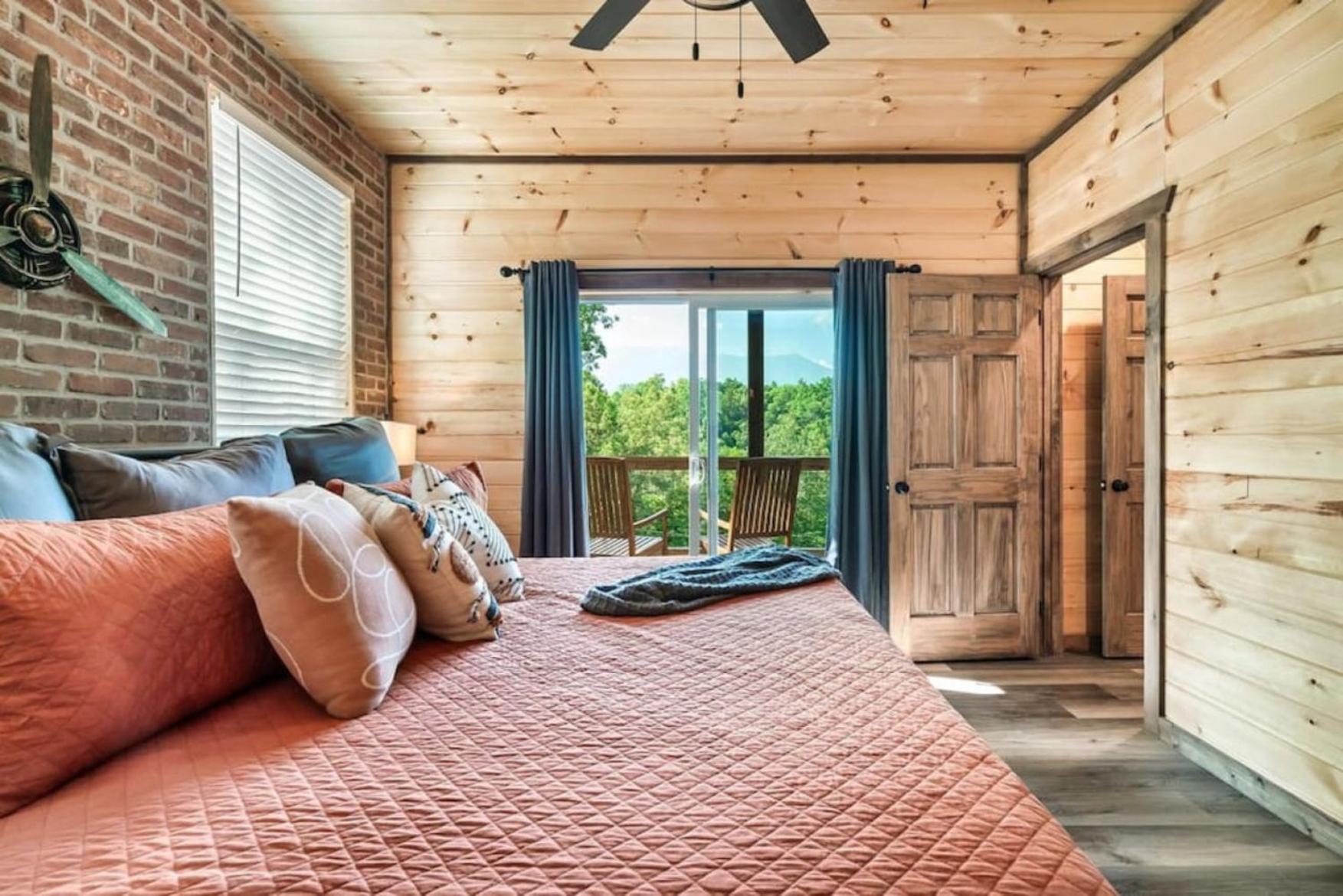 Tranquil Mountain Getaway By Ghosal Luxury Lodging Gatlinburg Eksteriør billede